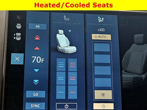 Used 2025 Land Rover Range Rover Velar Dynamic SE image 23