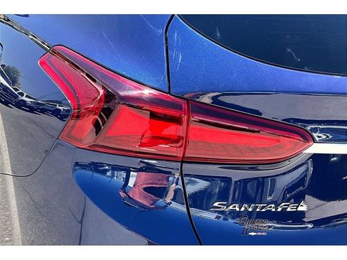 Used 2019 Hyundai Santa Fe Limited AWD/4WD image 23