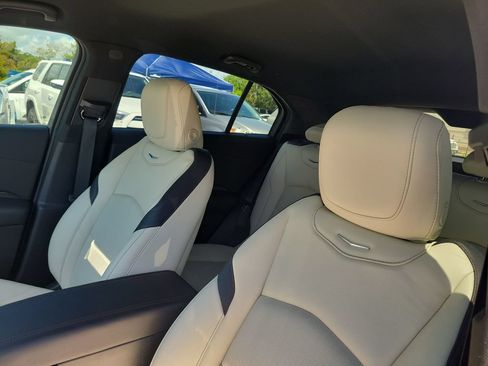 Used 2023 Cadillac XT4 Sport FWD image 21