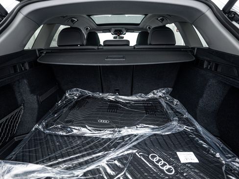 New 2025 Audi Q5 Premium Plus image 17