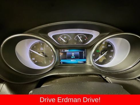 Used 2020 Buick Envision Essence FWD image 17