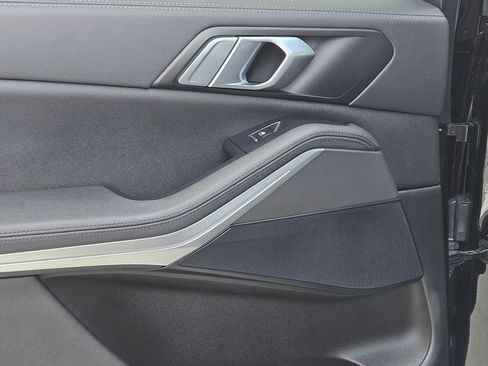 Used 2021 BMW X5 xDrive40i w/ Convenience Package image 23