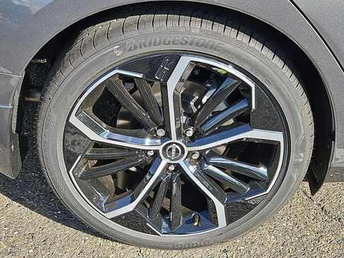 New 2025 Nissan Altima 2.5 SR w/ SR Premium Package image 6