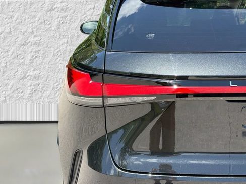 Used 2025 Lexus RX 350 Premium Plus w/ Accessory Package (Z1) FWD image 10
