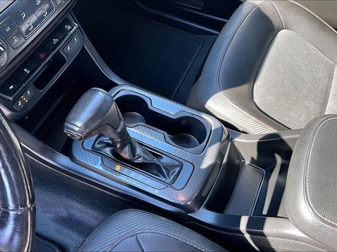 Used 2019 GMC Canyon All Terrain image 16