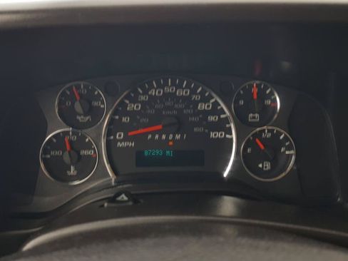 Used 2013 Chevrolet Express 3500 Extended RWD image 15