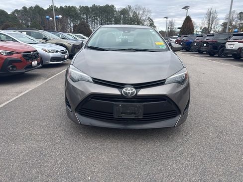 Used 2017 Toyota Corolla L image 6