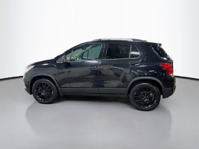 Used 2021 Chevrolet Trax LT w/ Driver Confidence Package AWD/4WD image 10