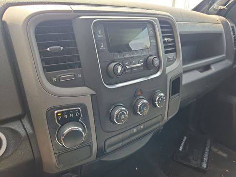 Used 2019 RAM 1500 Express RWD image 11