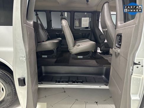Used 2016 Chevrolet Express 2500 LS image 18