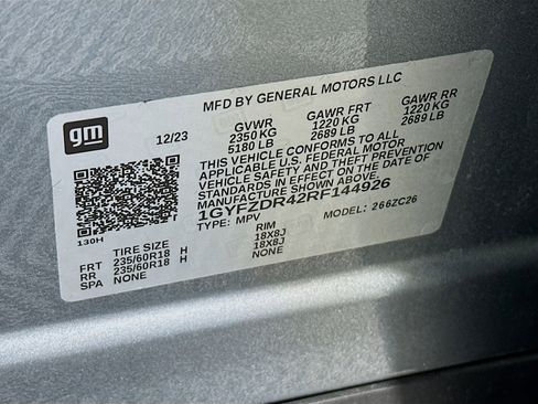 Used 2024 Cadillac XT4 Premium Luxury image 12