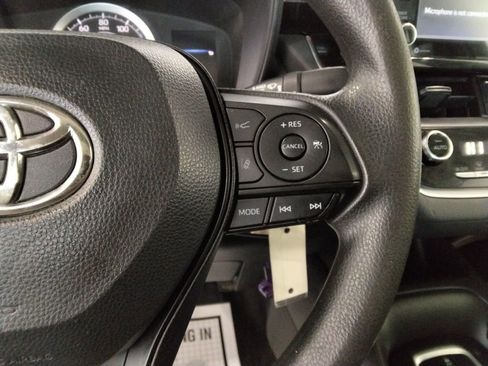Used 2022 Toyota Corolla LE image 13