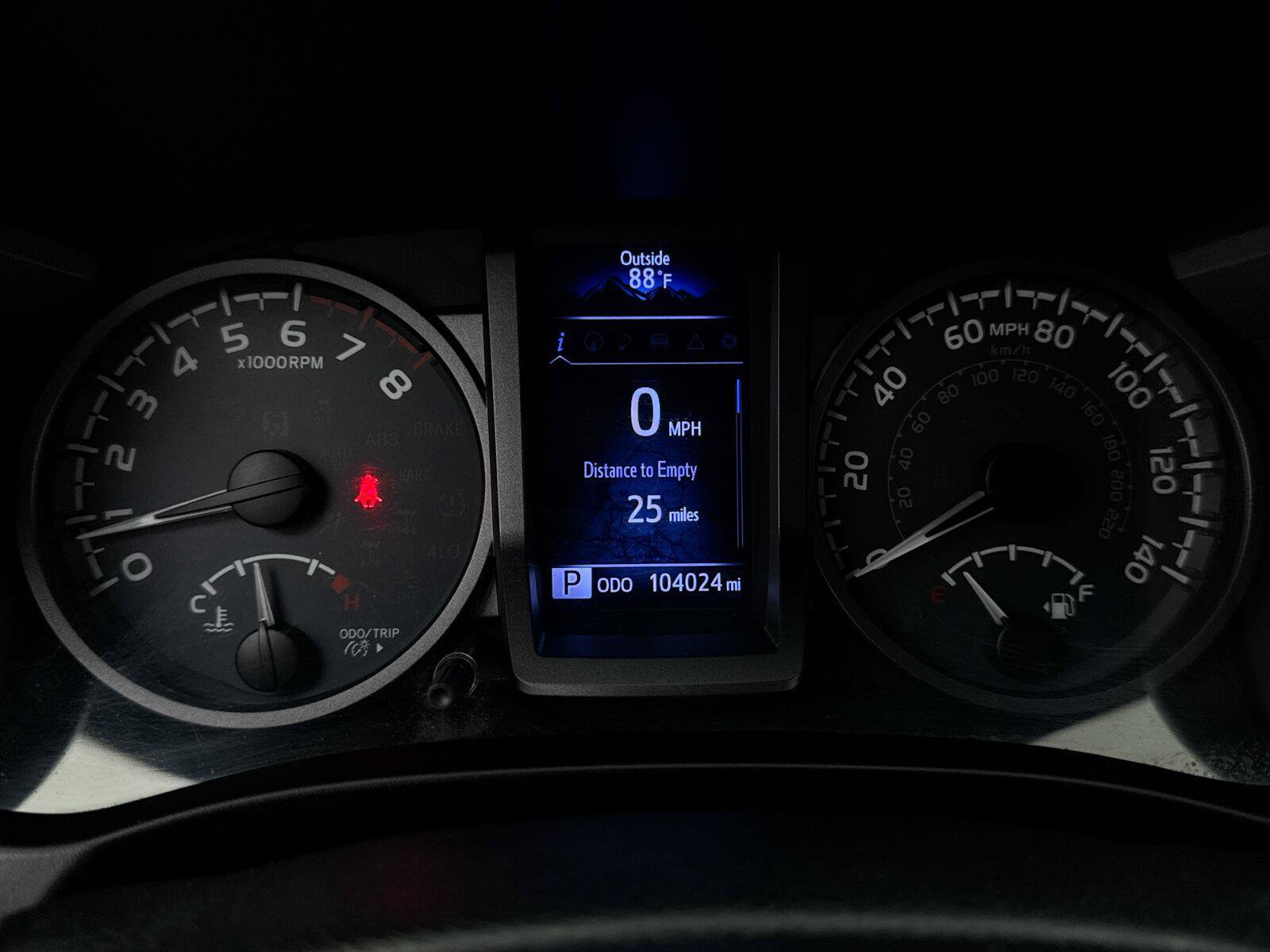 Used 2018 Toyota Tacoma TRD Sport w/ Technology Package RWD image 33