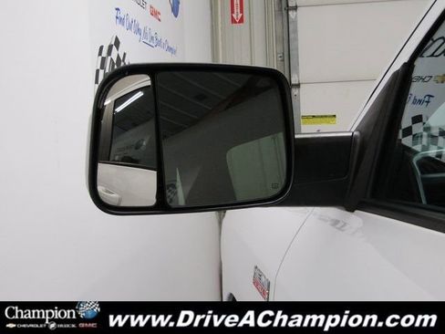 Used 2022 RAM 2500 Big Horn image 13