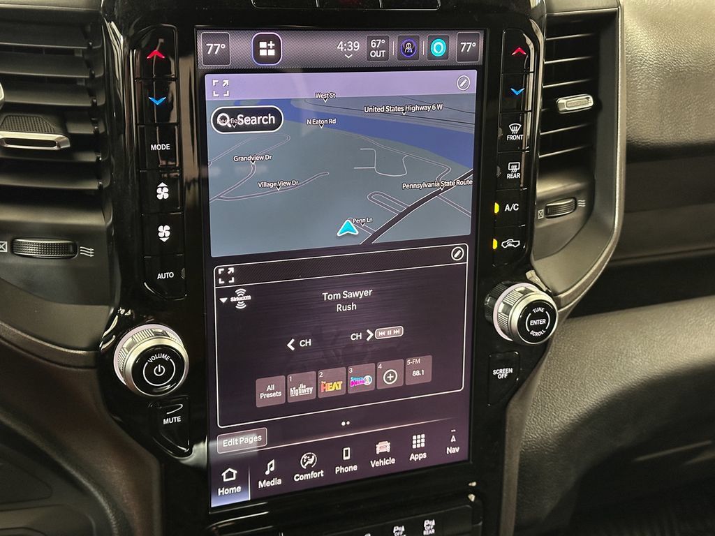 New 2026 RAM 2500 Tradesman AWD/4WD image 32