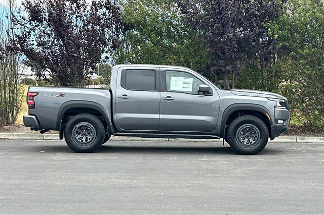 New 2026 Nissan Frontier Pro-X w/ Tow Package RWD image 3