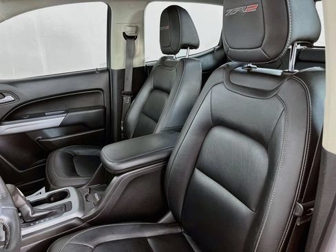 Used 2019 Chevrolet Colorado ZR2 w/ ZR2 Dusk Special Edition AWD/4WD image 27
