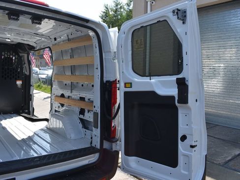 Used 2025 Ford Transit 250 Low Roof w/ Exterior Upgrade Package RWD image 32