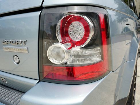 Used 2011 Land Rover Range Rover Sport Supercharged image 10