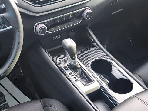 Used 2021 Nissan Altima 2.5 SV image 16