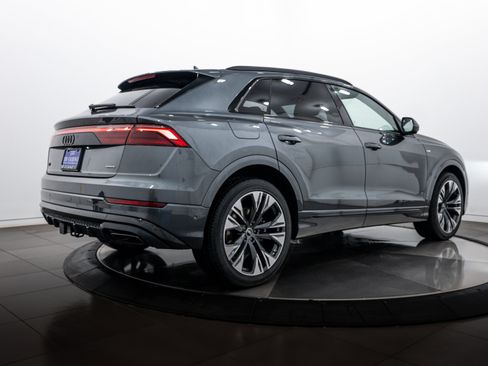 New 2026 Audi Q8 Premium Plus image 4