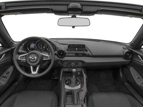 Used 2016 MAZDA MX-5 Miata Sport RWD image 11