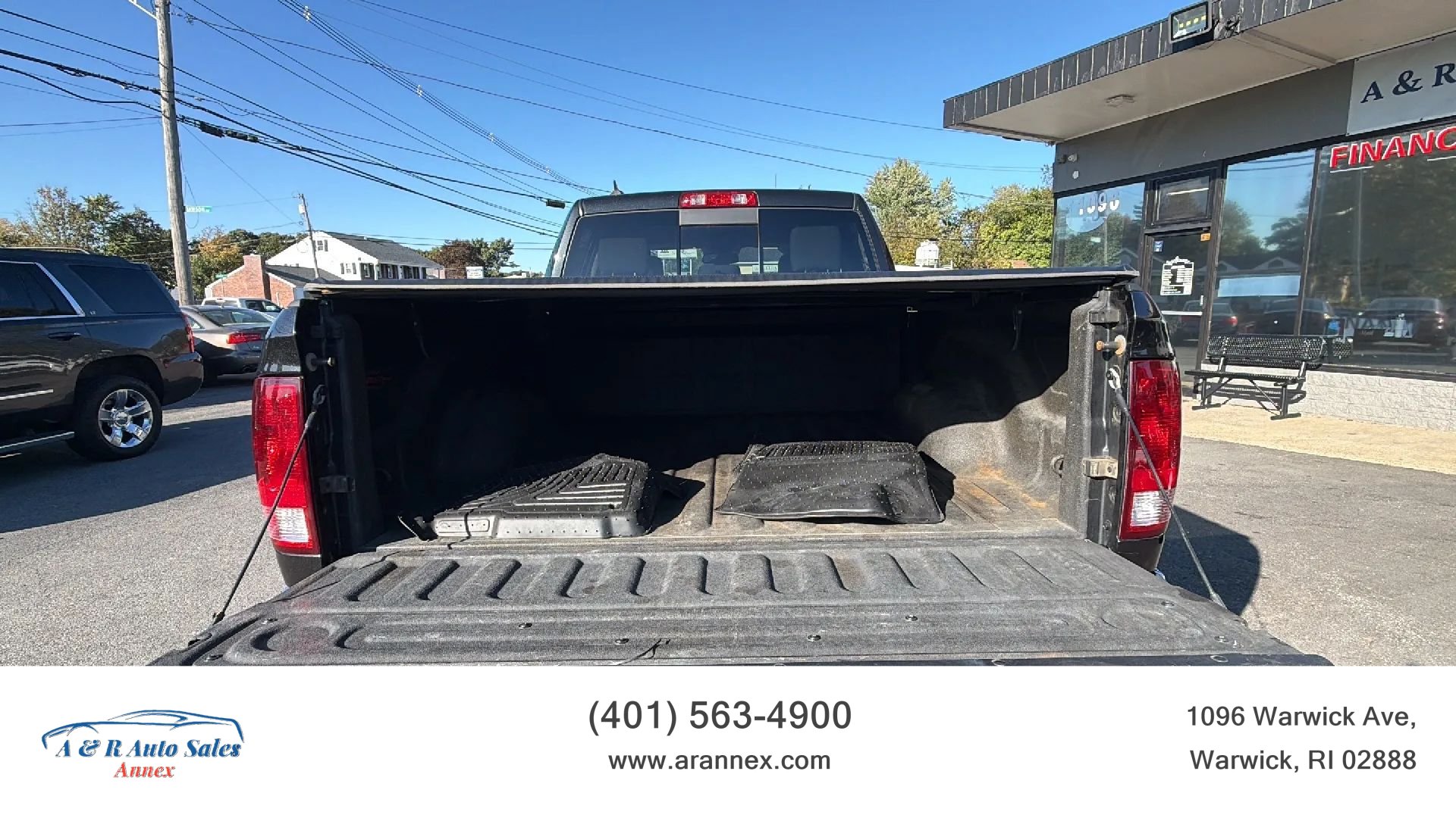 Used 2015 RAM 1500 Express w/ Black Ram 1500 Express Group AWD/4WD image 20