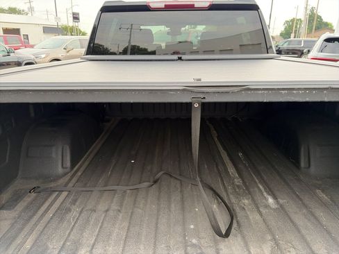 Used 2022 Chevrolet Silverado 1500 Custom AWD/4WD image 3