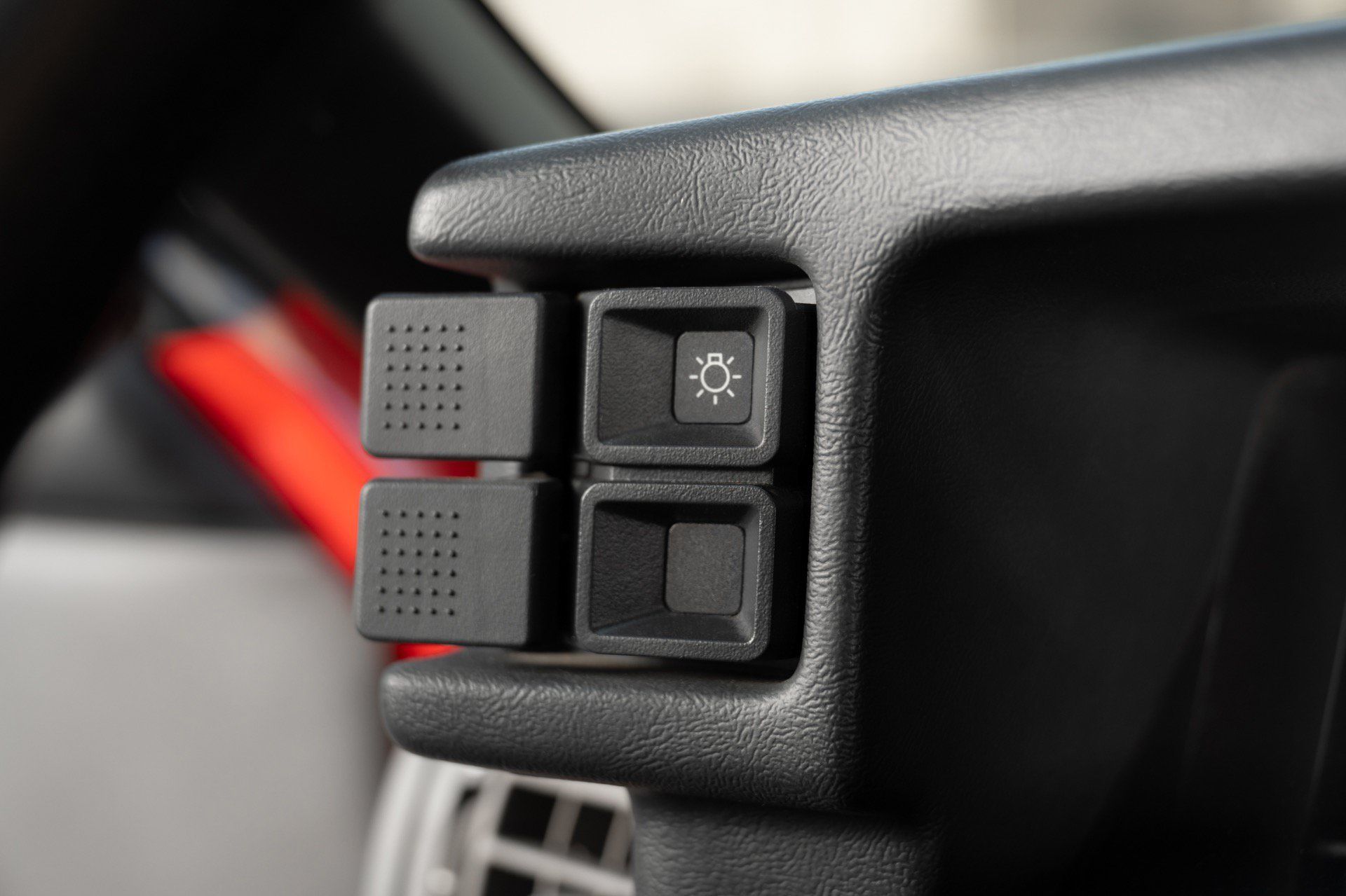 Used 1993 Ford Mustang Cobra RWD image 36