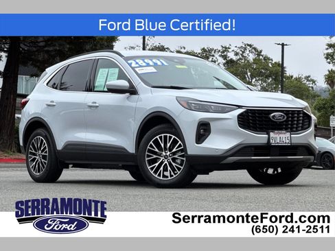 Certified 2025 Ford Escape SE w/ PHEV Premium Package FWD image 1