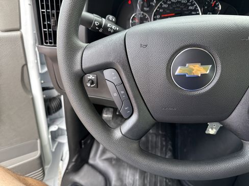 New 2025 Chevrolet Express 3500 w/ Driver Convenience Package RWD image 15