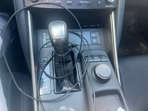 Used 2018 Lexus IS 300 AWD w/ Comfort Package image 38