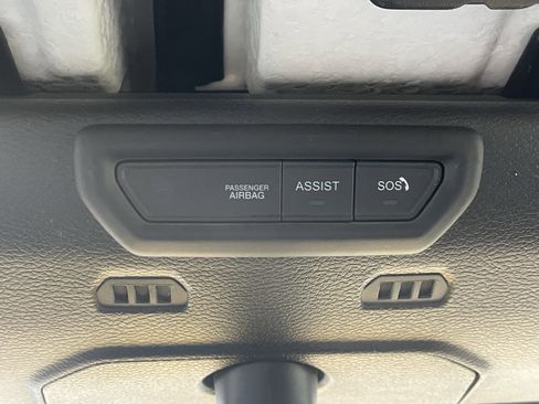 Used 2020 Jeep Wrangler Unlimited Rubicon w/ Dual Top Group image 29