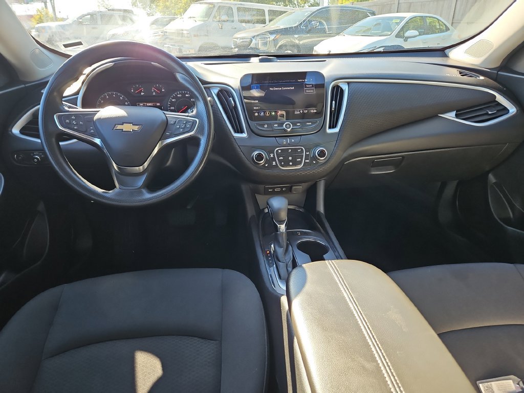 Used 2024 Chevrolet Malibu LT FWD image 12