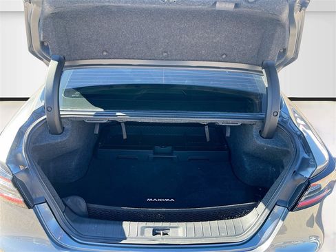 Used 2023 Nissan Maxima SR w/ Sport Mat Group image 27