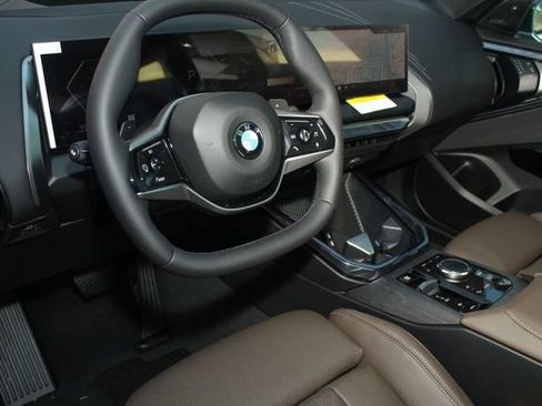 Used 2026 BMW X3 xDrive30 w/ Premium Package image 12