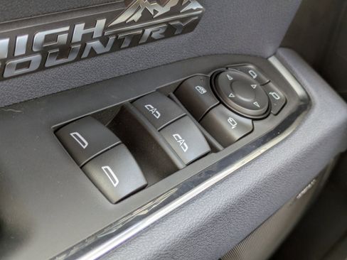 New 2026 Chevrolet Silverado 1500 High Country w/ Technology Package image 15