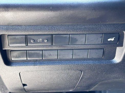Used 2024 Mitsubishi Outlander SE FWD image 20