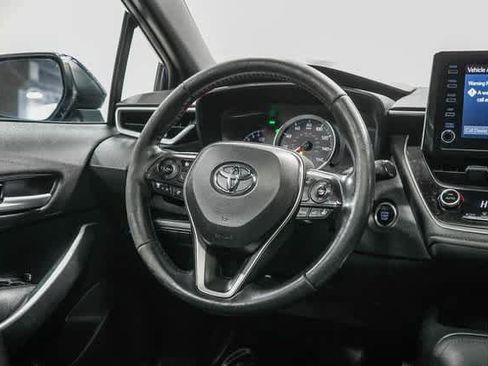 Certified 2020 Toyota Corolla SE image 15