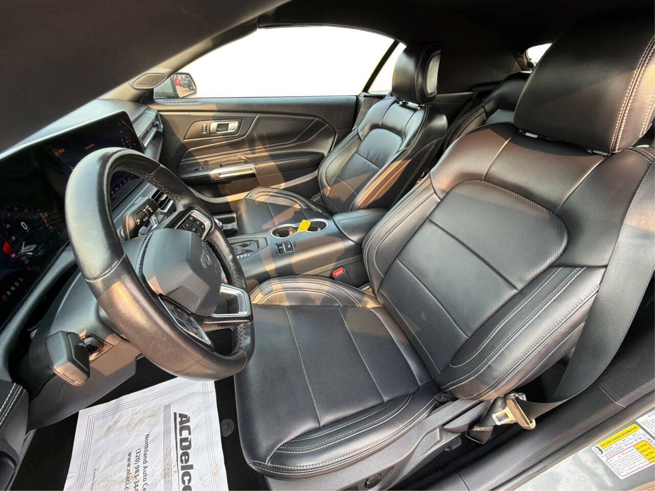 Used 2025 Ford Mustang Premium RWD image 36