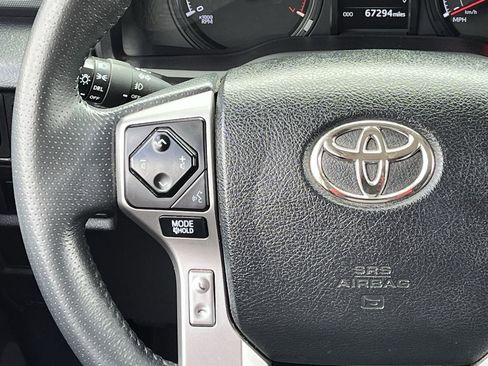 Used 2021 Toyota 4Runner SR5 AWD/4WD image 12