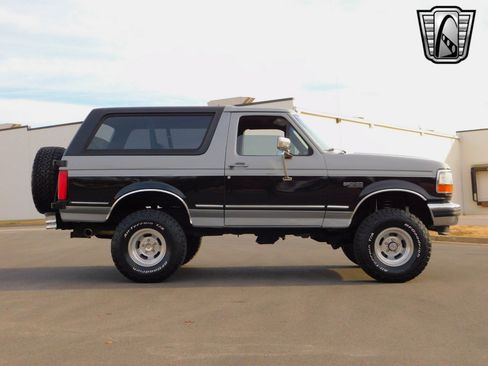 Used 1992 Ford Bronco image 6