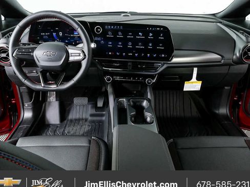 New 2026 Chevrolet Equinox EV RS image 18