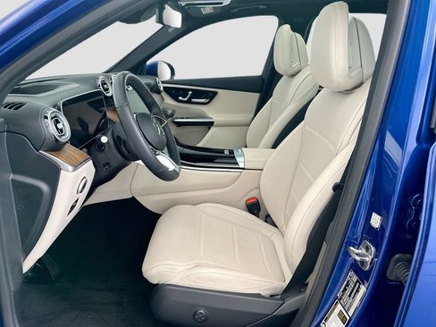 Certified 2026 Mercedes-Benz GLC 300 4MATIC image 18
