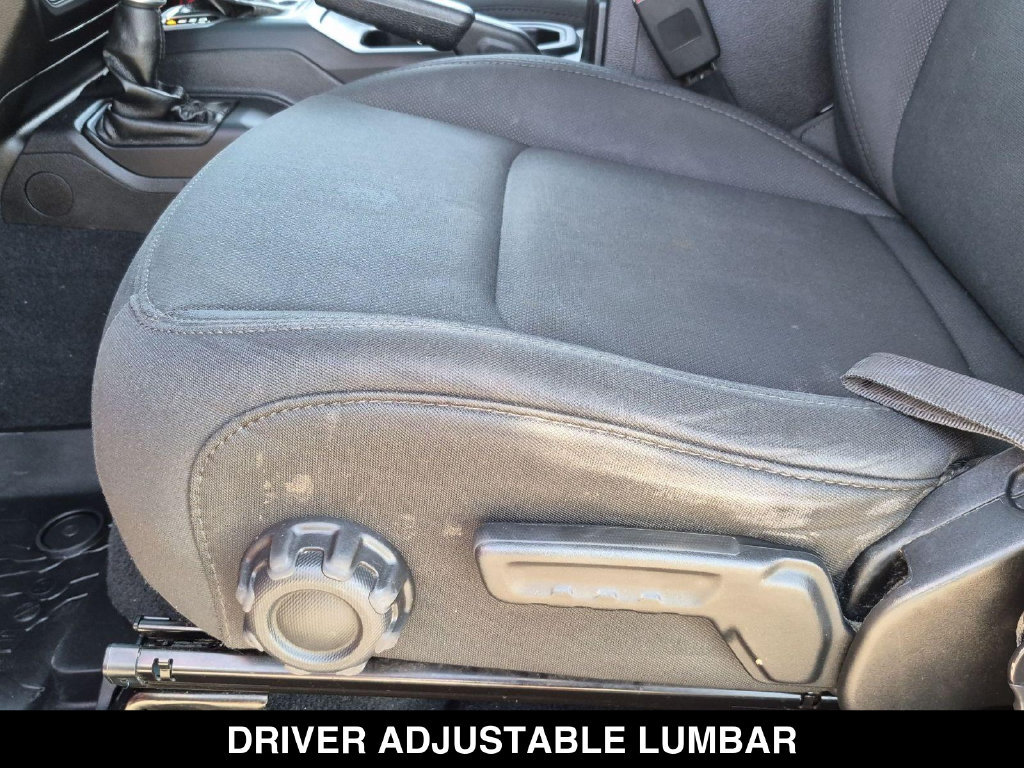 Used 2018 Jeep Wrangler Unlimited Sport S AWD/4WD image 15