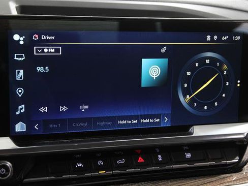 Used 2025 Chevrolet Silverado 1500 LT image 12