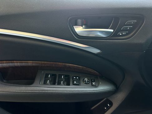 Used 2020 Acura MDX FWD image 13