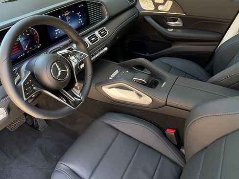 New 2026 Mercedes-Benz GLE 450 4MATIC image 9