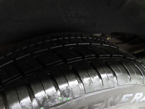 Used 2021 GMC Savana 2500 image 30