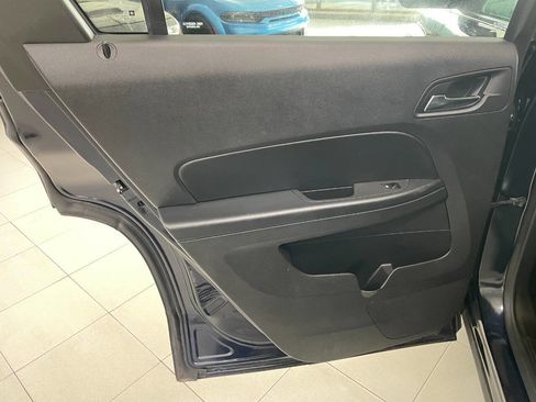 Used 2017 GMC Terrain SLE image 19